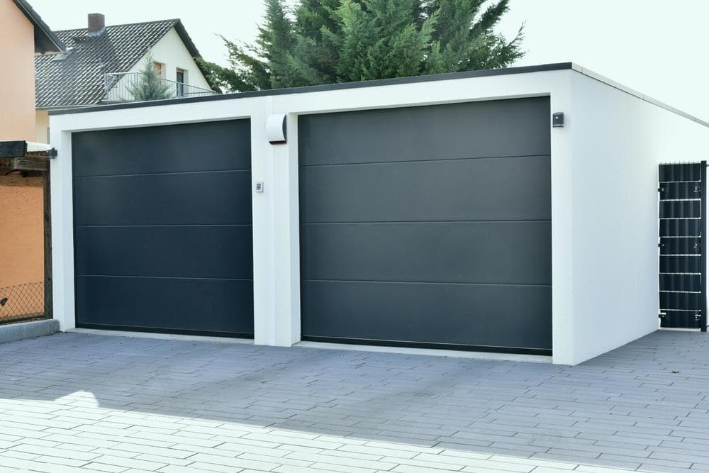 5 consejos clave para el mantenimiento preventivo de puertas automáticas